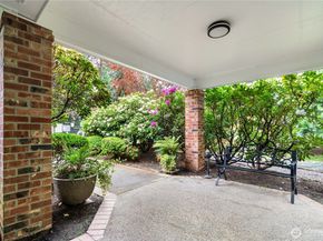 12618 100th Lane NE J248, Kirkland WA 98034