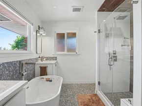 22010 34th Avenue S, SeaTac WA 98198
