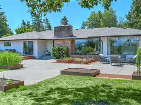 22010 34th Avenue S, SeaTac WA 98198