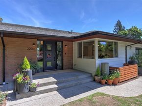 22010 34th Avenue S, SeaTac WA 98198