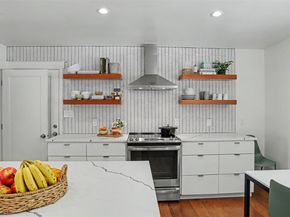 22010 34th Avenue S, SeaTac WA 98198