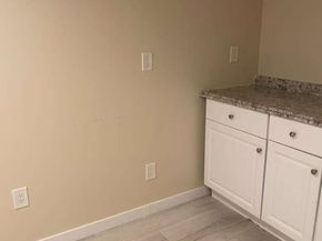 1606 Lakeview Boulevard E, Seattle WA 98102