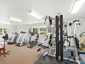 1318 37th Street 1304, Everett WA 98201