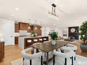 815 130th Avenue NE, Bellevue WA 98005