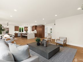 815 130th Avenue NE, Bellevue WA 98005