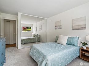 12700 NE 8th Street E104, Bellevue WA 98005
