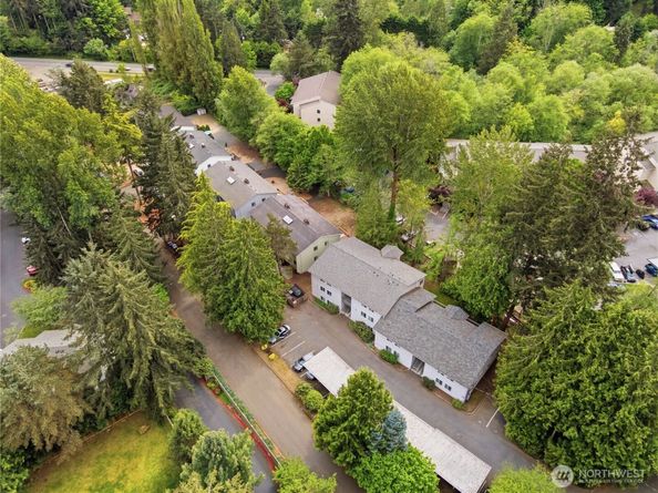 2721 NE 195th Street 3, Lake Forest Park WA 98155