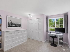 2721 NE 195th Street 3, Lake Forest Park WA 98155