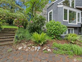 11750 73rd Place NE, Kirkland WA 98034