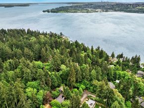11750 73rd Place NE, Kirkland WA 98034