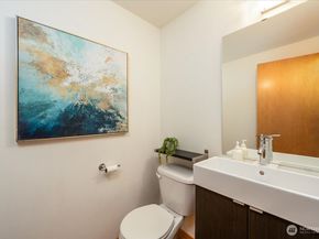 1145 N 91st Street A, Seattle WA 98103