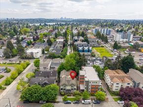 1145 N 91st Street A, Seattle WA 98103