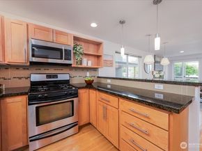1145 N 91st Street A, Seattle WA 98103