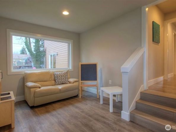 4238 S 164th Street, Tukwila WA 98188