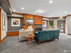 5440 Leary Avenue NW 526, Seattle WA 98107