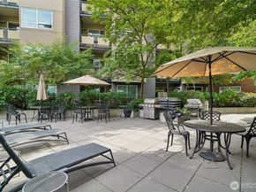 5440 Leary Avenue NW 526, Seattle WA 98107