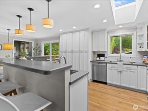13115 80th Avenue NE, Kirkland WA 98034