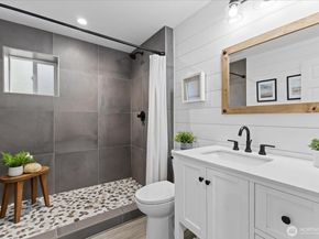 13115 80th Avenue NE, Kirkland WA 98034