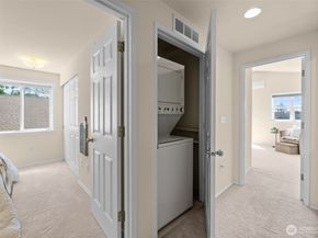 3970 129th Place SE A202, Bellevue WA 98006
