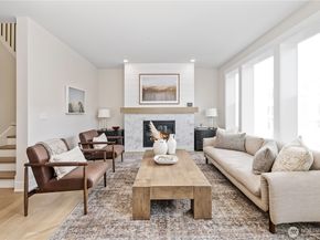 14319 149th Place NE 40, Woodinville WA 98072