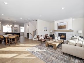 14319 149th Place NE 40, Woodinville WA 98072
