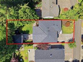 18823 SE 42nd Street, Issaquah WA 98027