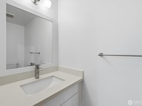 18823 SE 42nd Street, Issaquah WA 98027