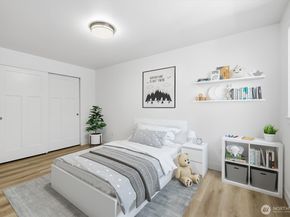 18823 SE 42nd Street, Issaquah WA 98027
