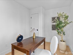 4011 SW Maryland Place, Seattle WA 98116