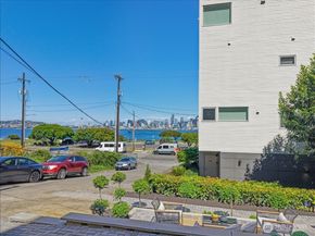 4011 SW Maryland Place, Seattle WA 98116