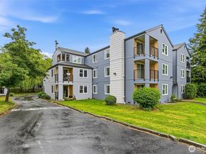 20330 Bothell Everett Highway C201, Bothell WA 98012