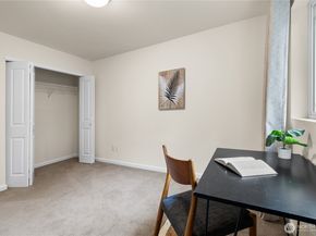 4882 SW Kenmore Court, Port Orchard WA 98367