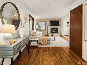 225 32nd Avenue E, Seattle WA 98112
