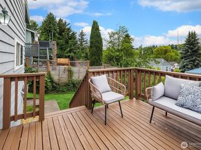 225 32nd Avenue E, Seattle WA 98112