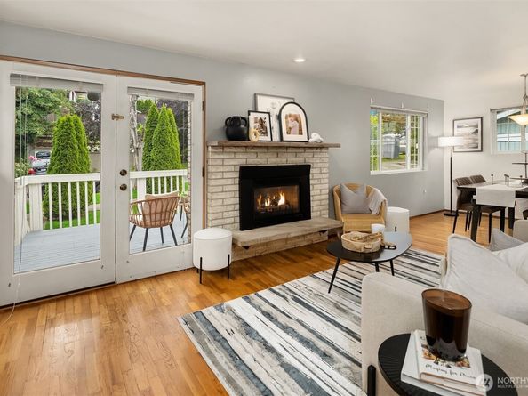 225 32nd Avenue E, Seattle WA 98112