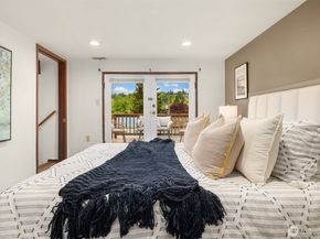 225 32nd Avenue E, Seattle WA 98112