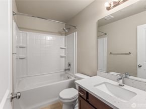 16611 48th Avenue W F1, Edmonds WA 98026