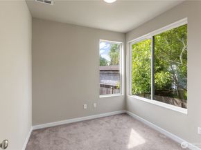 16611 48th Avenue W F1, Edmonds WA 98026