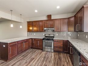 16611 48th Avenue W F1, Edmonds WA 98026
