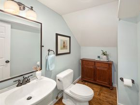 4810 117th Place NE, Kirkland WA 98033