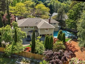 4810 117th Place NE, Kirkland WA 98033
