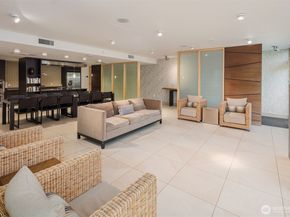 820 Blanchard Street 1605, Seattle WA 98121