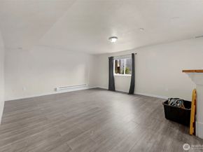 929 Pecks Drive, Everett WA 98203