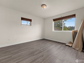 929 Pecks Drive, Everett WA 98203