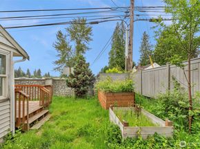 929 Pecks Drive, Everett WA 98203