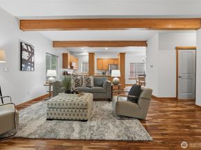 6604 198th Place SW, Lynnwood WA 98036