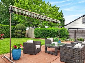 5457 35th Avenue SW, Seattle WA 98126