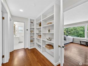 5457 35th Avenue SW, Seattle WA 98126