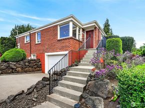 5457 35th Avenue SW, Seattle WA 98126