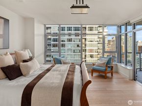 583 Battery Street 3704N, Seattle WA 98121